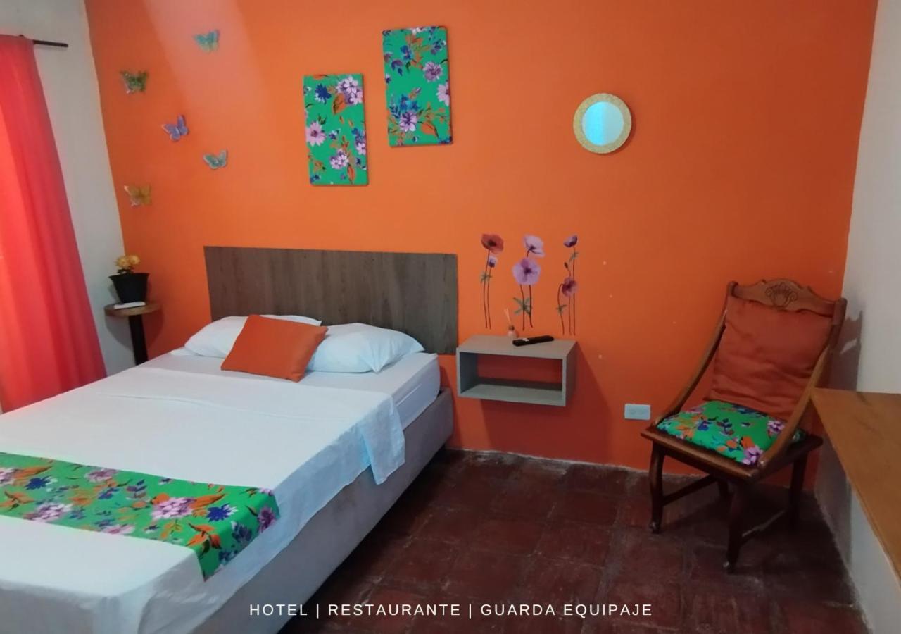 Hotel 4 Manzanas Santa Marta  Exterior photo